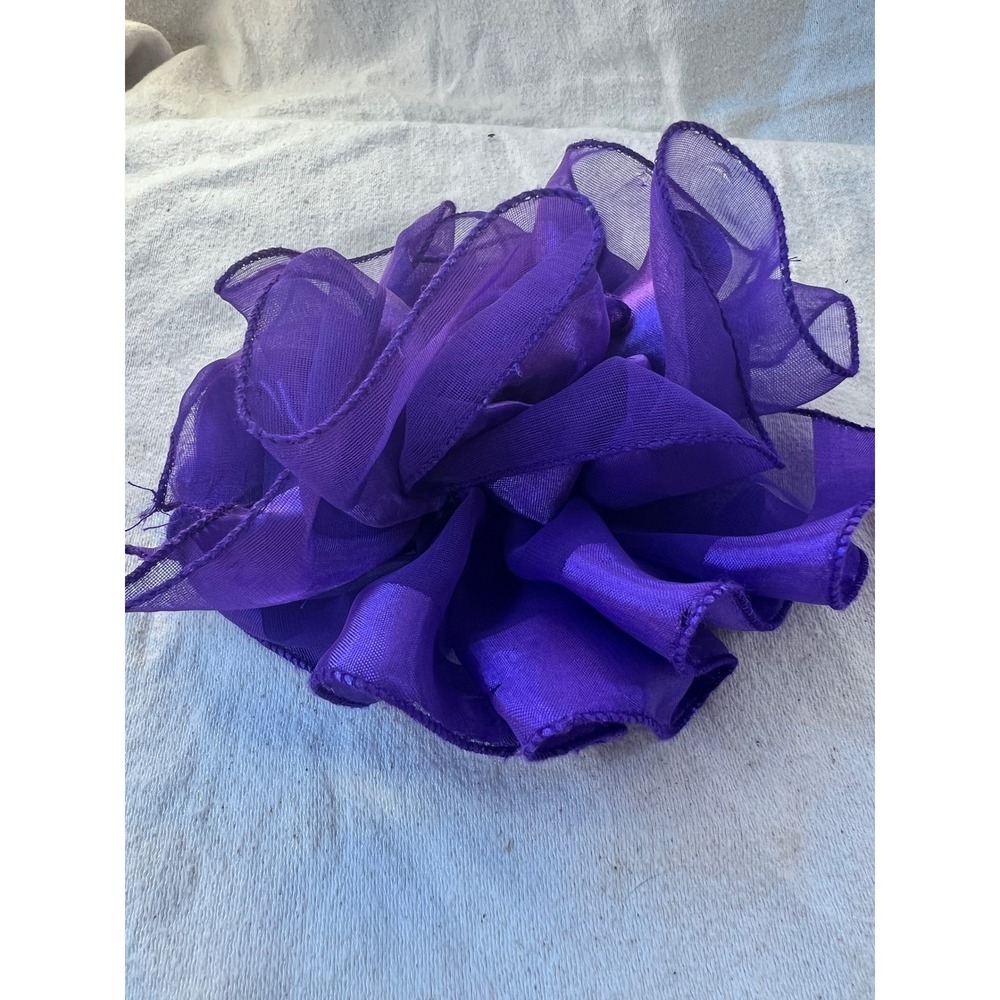 Red Hatters Women Unbranded Floral Organza Ruffle Hair Claw Clip OS Purple